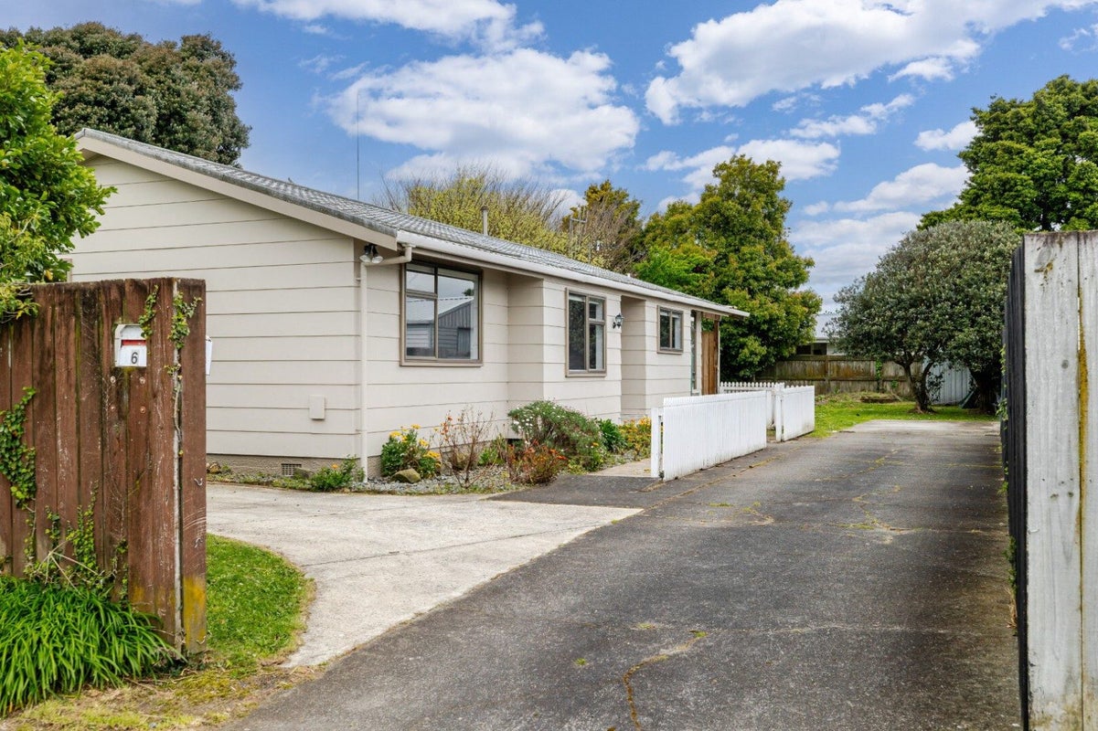 6 Marybank Mews, Highbury, Palmerston North - Carousel 16