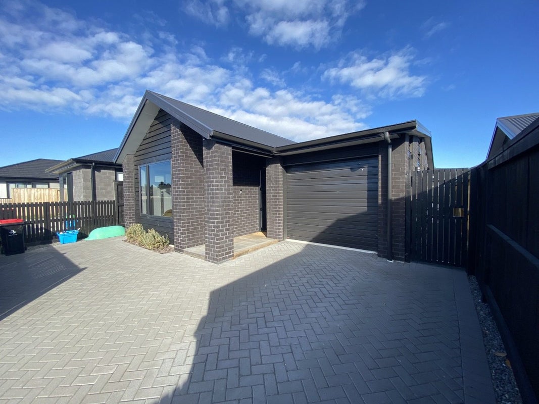 6 Oioi Lane, Poike, Tauranga - Carousel 1