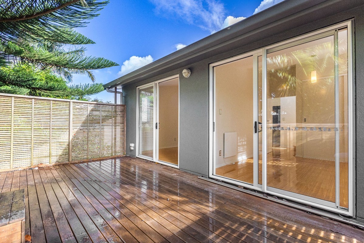 70A Verran Road, Birkdale, Auckland - Carousel 2