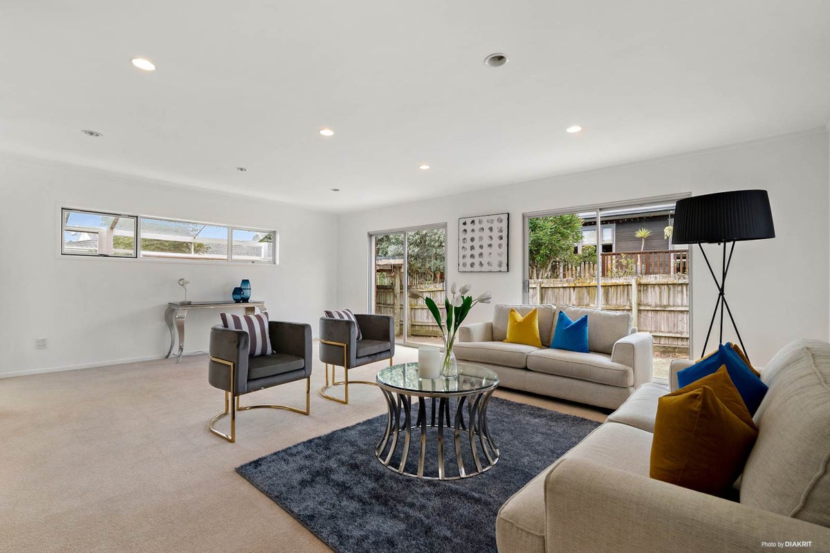 20 Terry Street, Blockhouse Bay, Auckland - Carousel 2