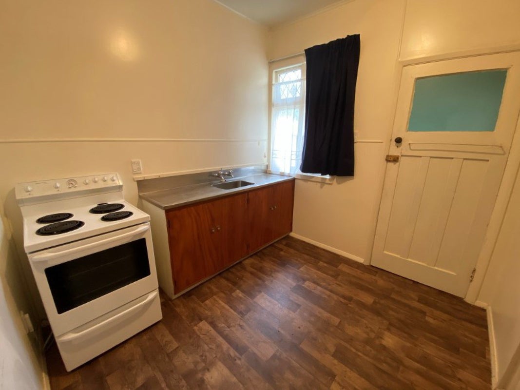30 Worcester Street, West End, Palmerston North - Carousel 2