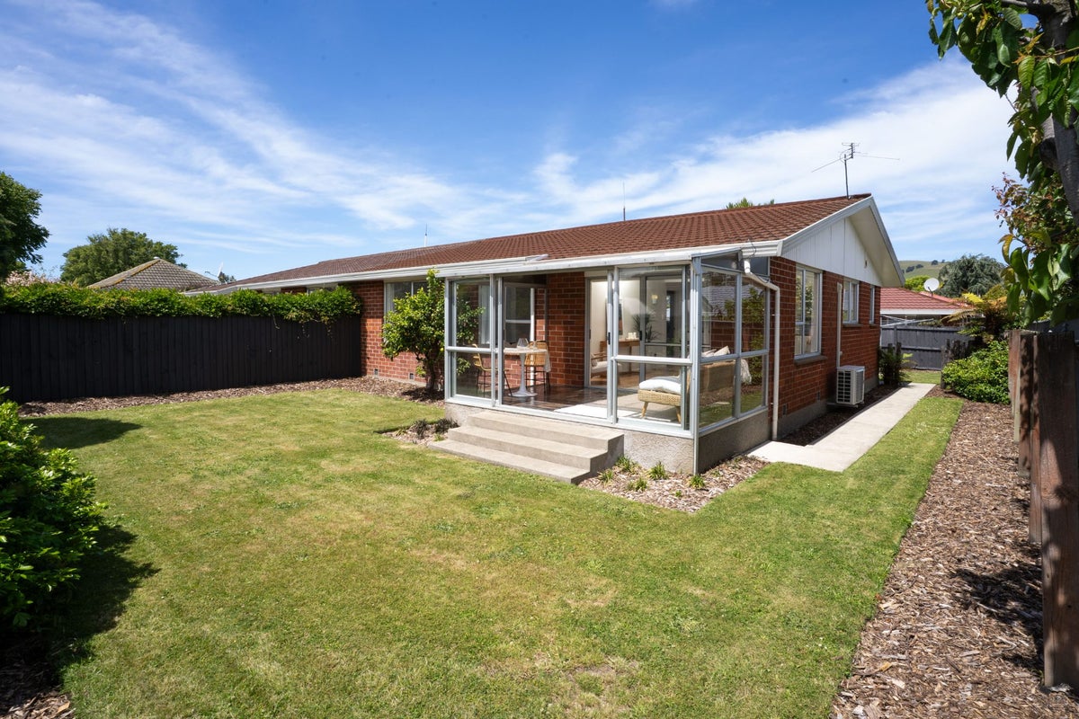 95A Saint Martins Road, Saint Martins, Christchurch - Carousel 1