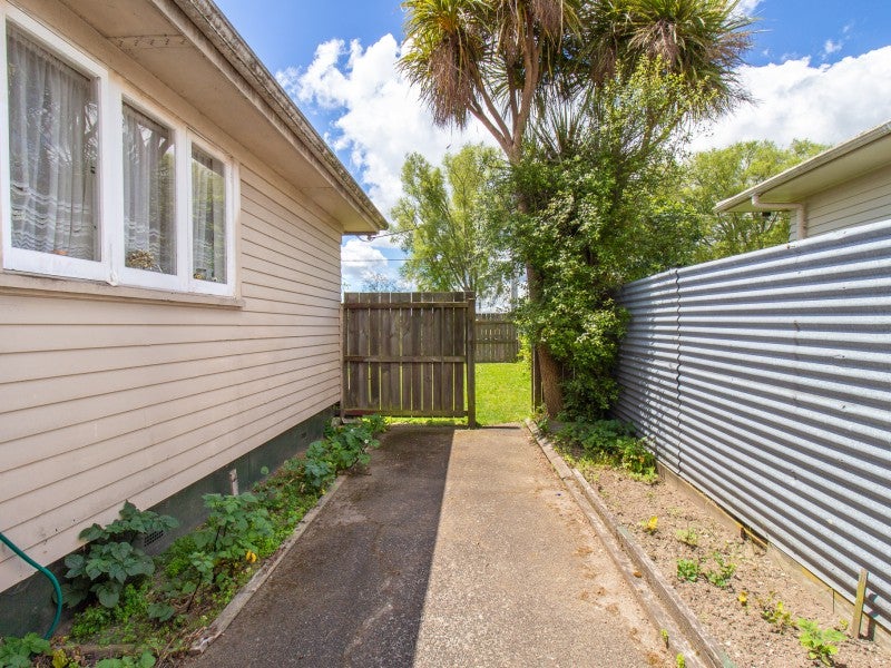5 Scott Avenue, Owhata, Rotorua - Carousel 19