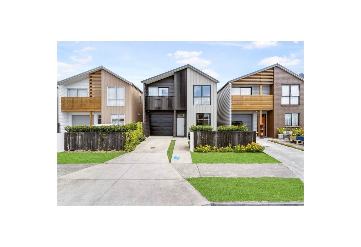 10 Courage Road, Papakura, Papakura - Carousel 2
