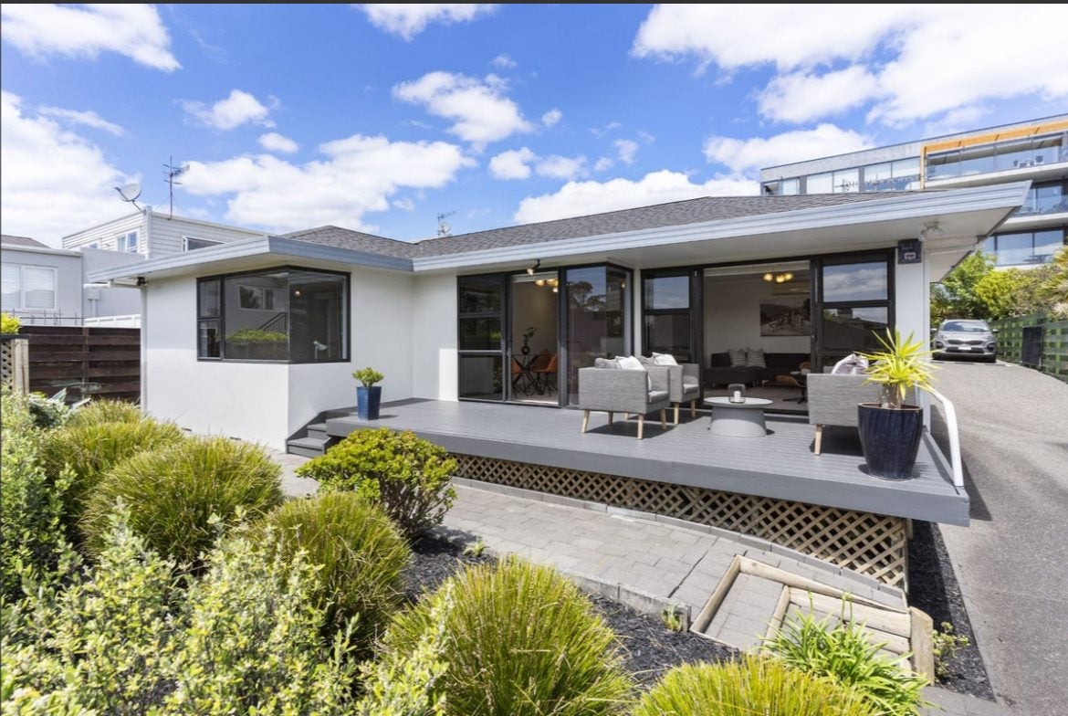 65B Godden Crescent, Mission Bay, Auckland - Carousel 2