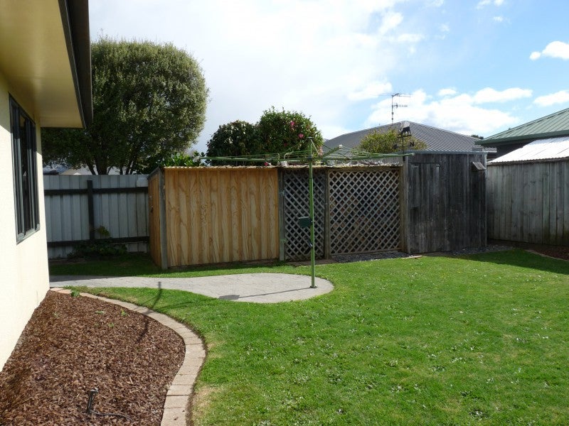 14 Stagg Place, Brightwater - Carousel 20