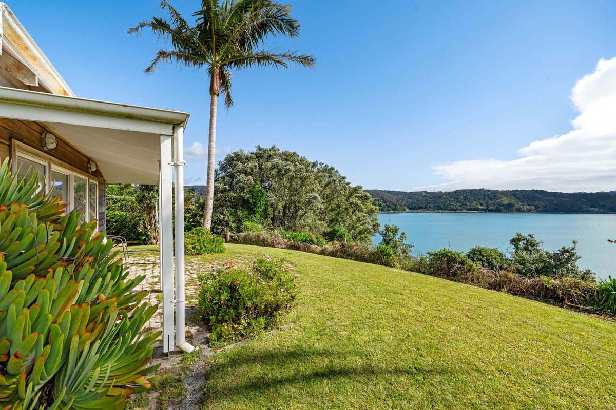 50/71 Manganese Point Road, Whangarei - Carousel 1