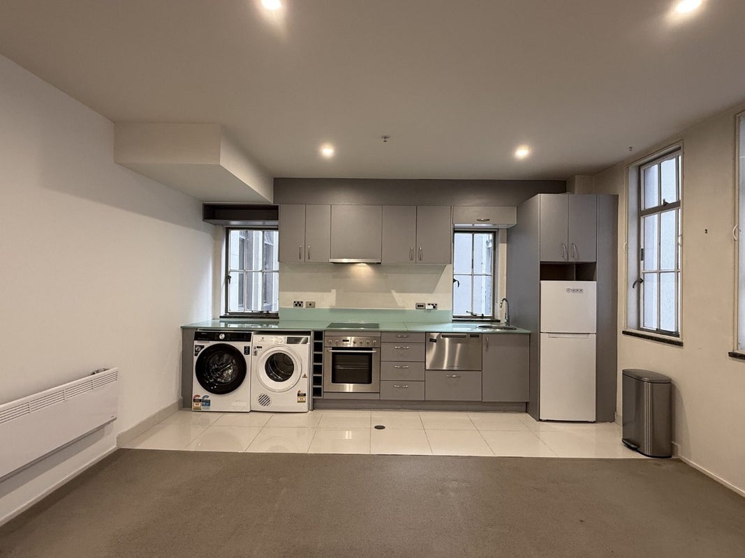 403/332 Lambton Quay, Wellington Central, Wellington - Carousel 14
