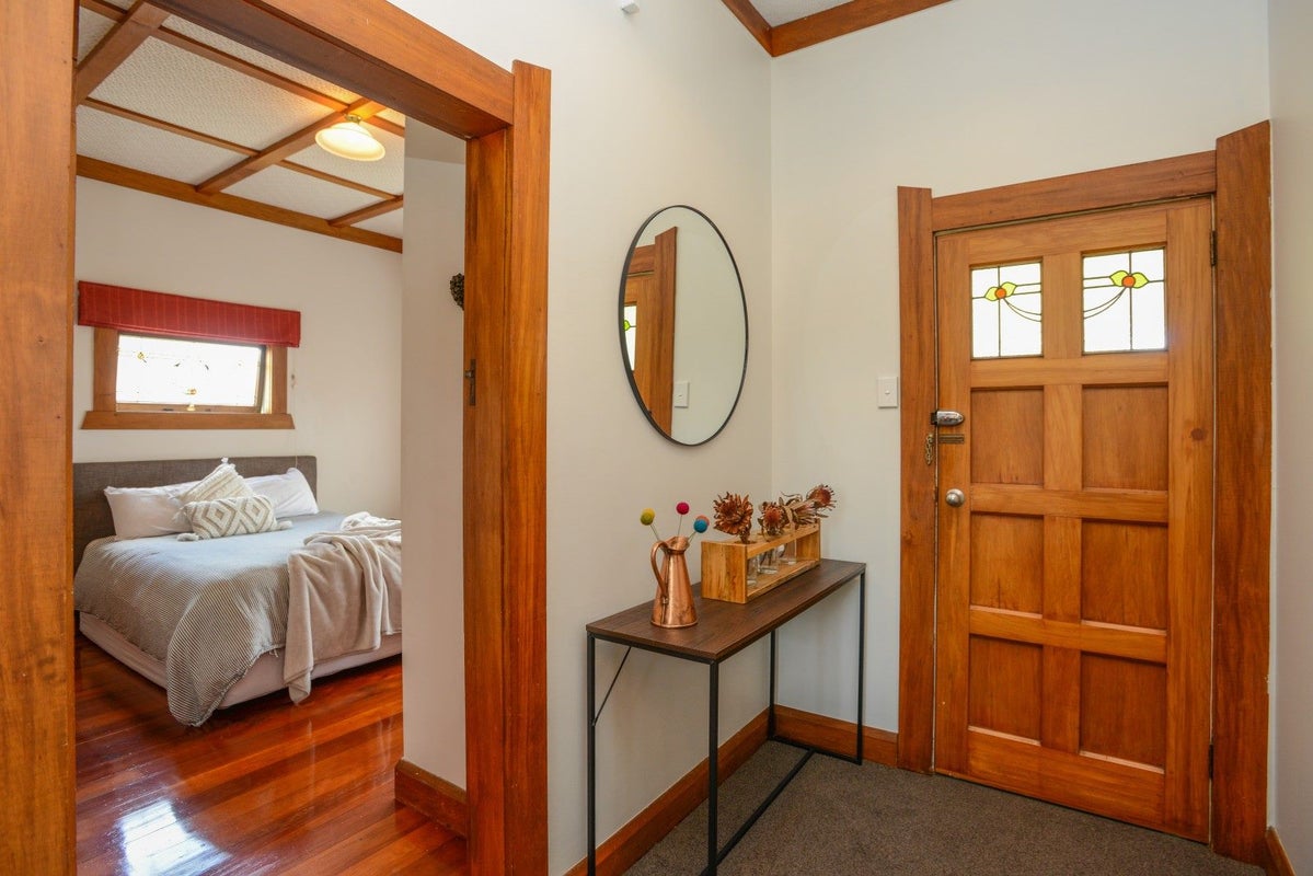 8 Forward Street, Greenmeadows, Napier - Carousel 2
