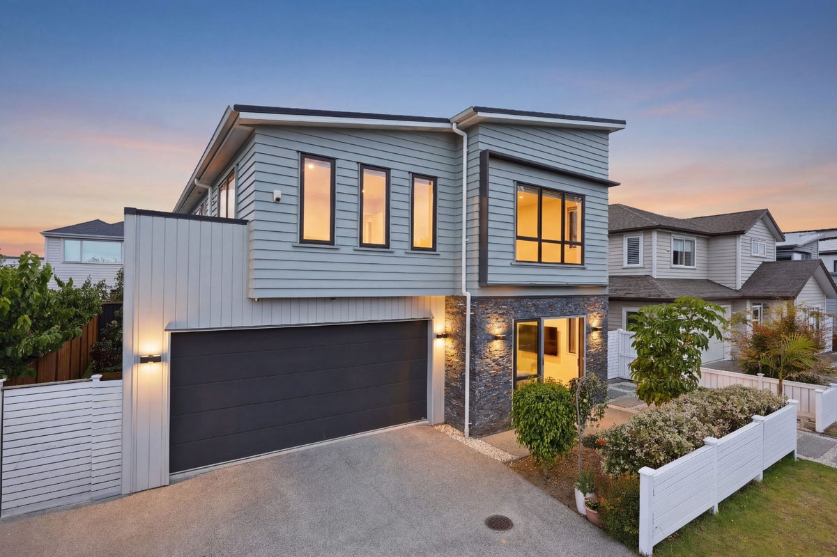 9 McCaw Avenue, Whenuapai, Auckland - Carousel 2