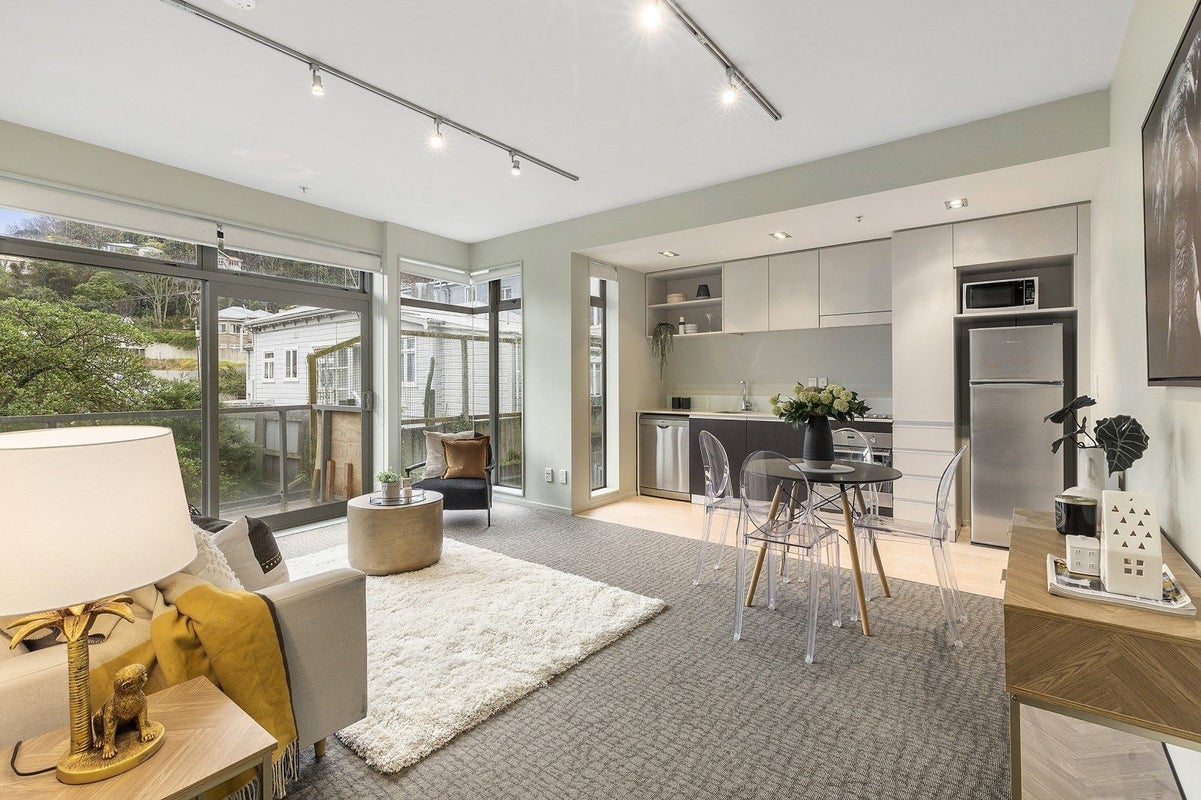 E108/28 Torrens Terrace, Mount Cook, Wellington - Carousel 1