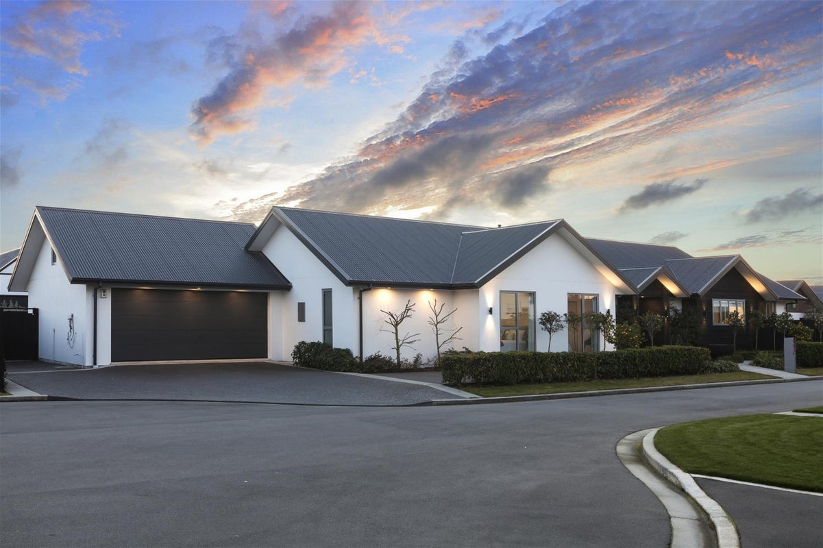 29 Waterstock Way, Parklands, Christchurch - Carousel 2