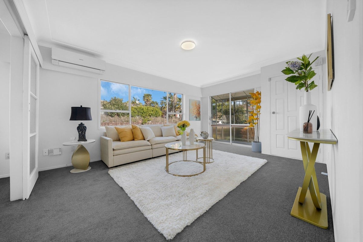 3A Walpole Avenue, Hillpark, Auckland - Carousel 2
