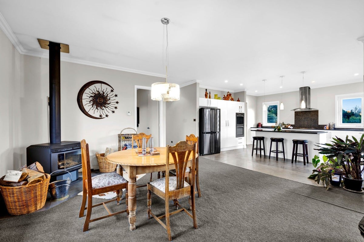 346 Durham Road Upper, Norfolk, Inglewood - Carousel 1