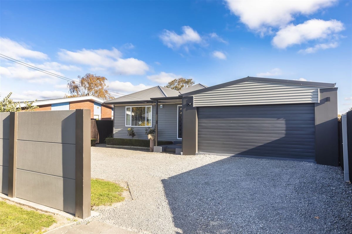 63 Vagues Road, Northcote, Christchurch - Carousel 1