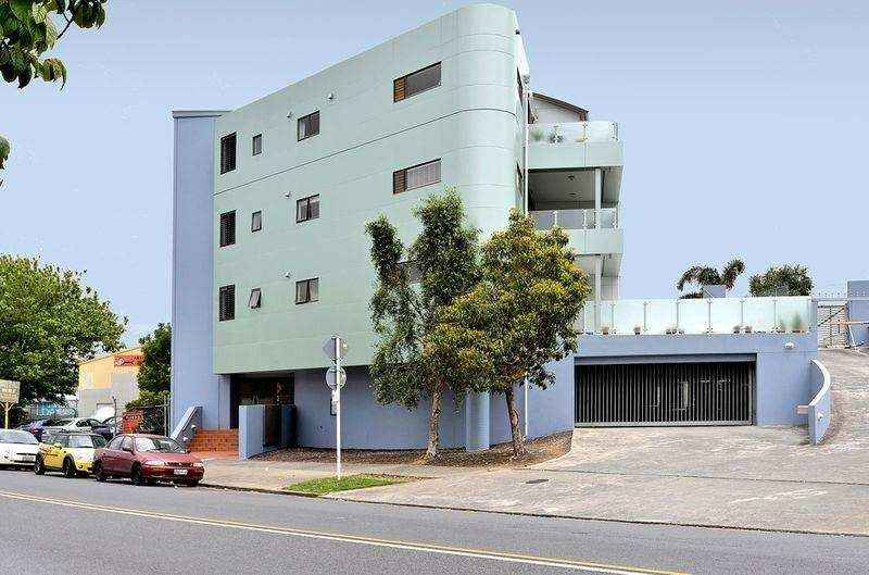 308/3 Morningside Drive, St Lukes, Auckland - Carousel 1