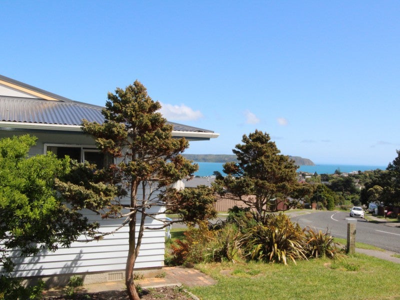 26 Mapplebeck Street, Titahi Bay, Porirua - Carousel 2