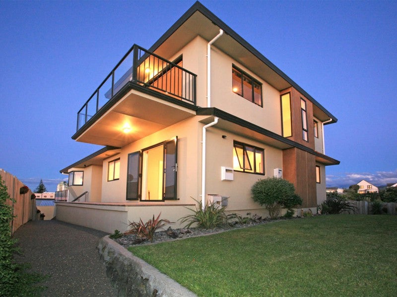 49 Seaview Road, Paraparaumu Beach, Paraparaumu - Carousel 1