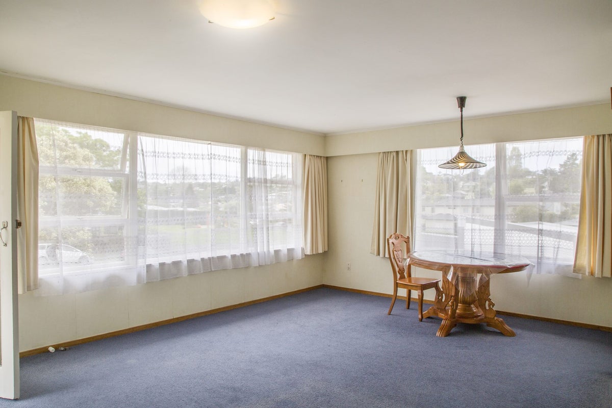 8A Tiber Road, Forrest Hill, Auckland - Carousel 13