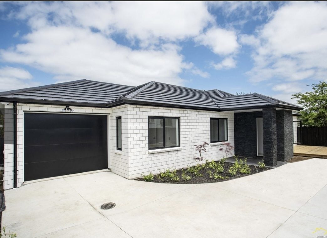 99A Gloucester Road, Manurewa, Auckland - Carousel 1
