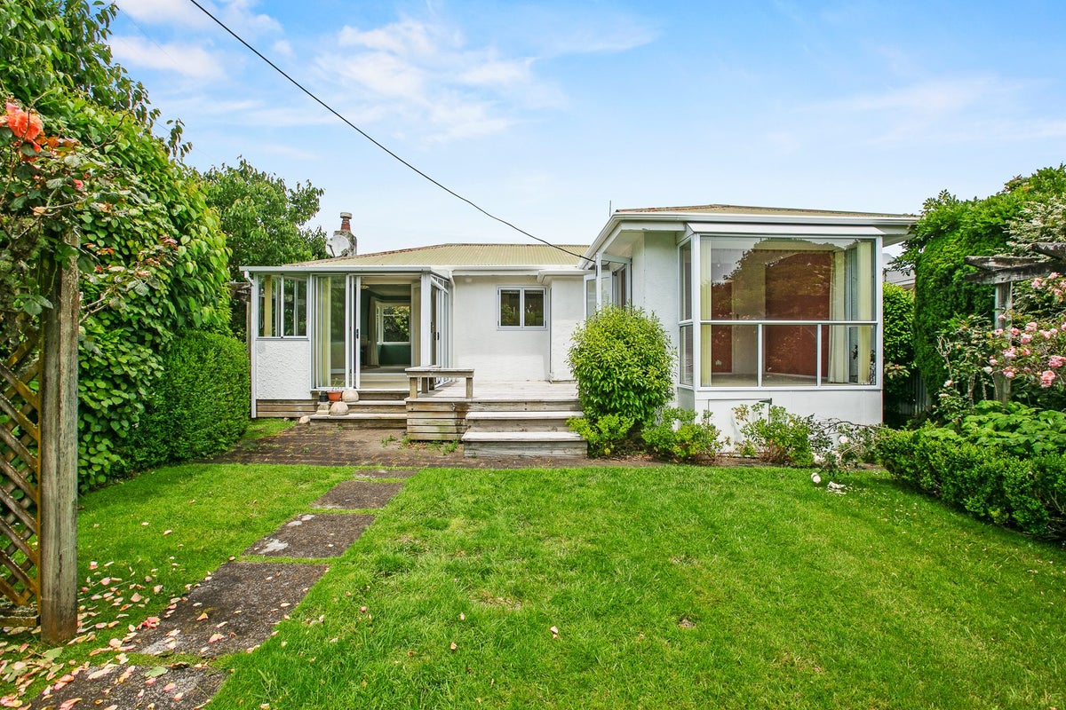 17A Timandra Street, Welbourn, New Plymouth - Carousel 13