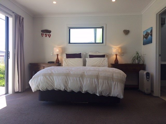 12 Bridesdale Drive, Lake Hayes, Queenstown - Carousel 4