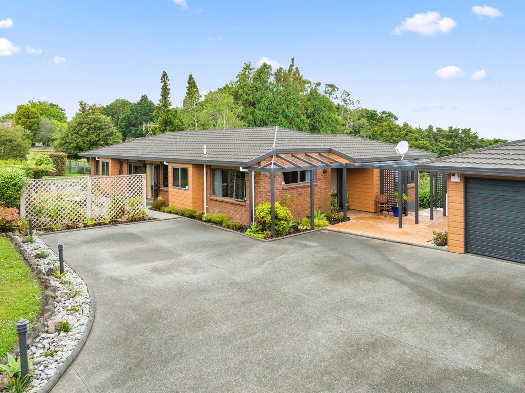 35 Waitaua Road, Kauri, Kamo - Carousel 1