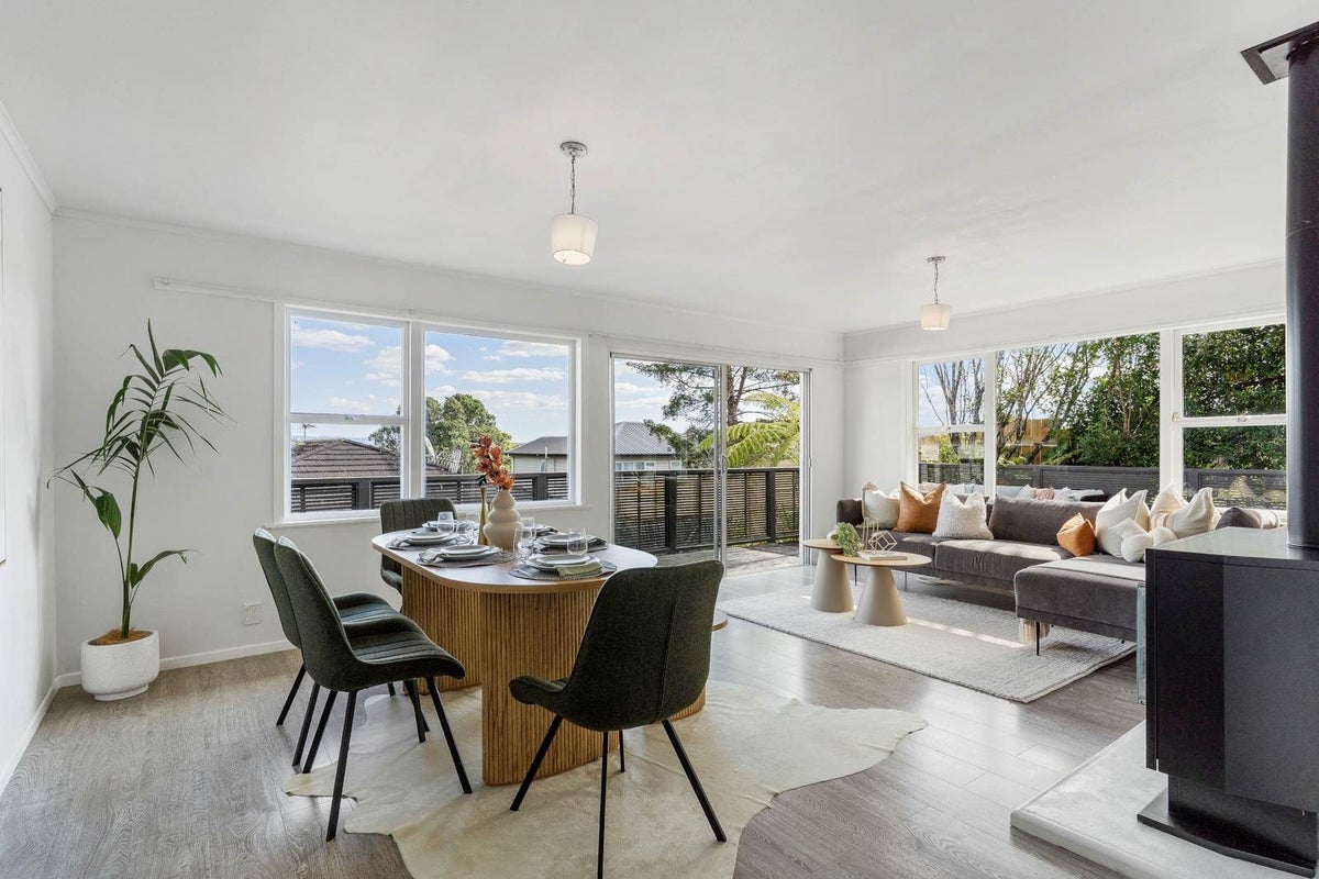 74 Seaview Road, Glenfield, Auckland - Carousel 2