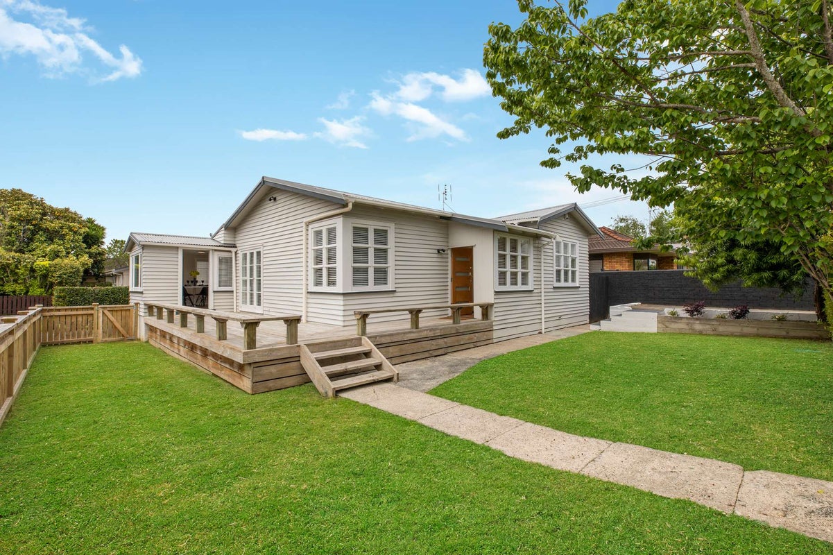 1/56 East Street, Papakura, Auckland - Carousel 1
