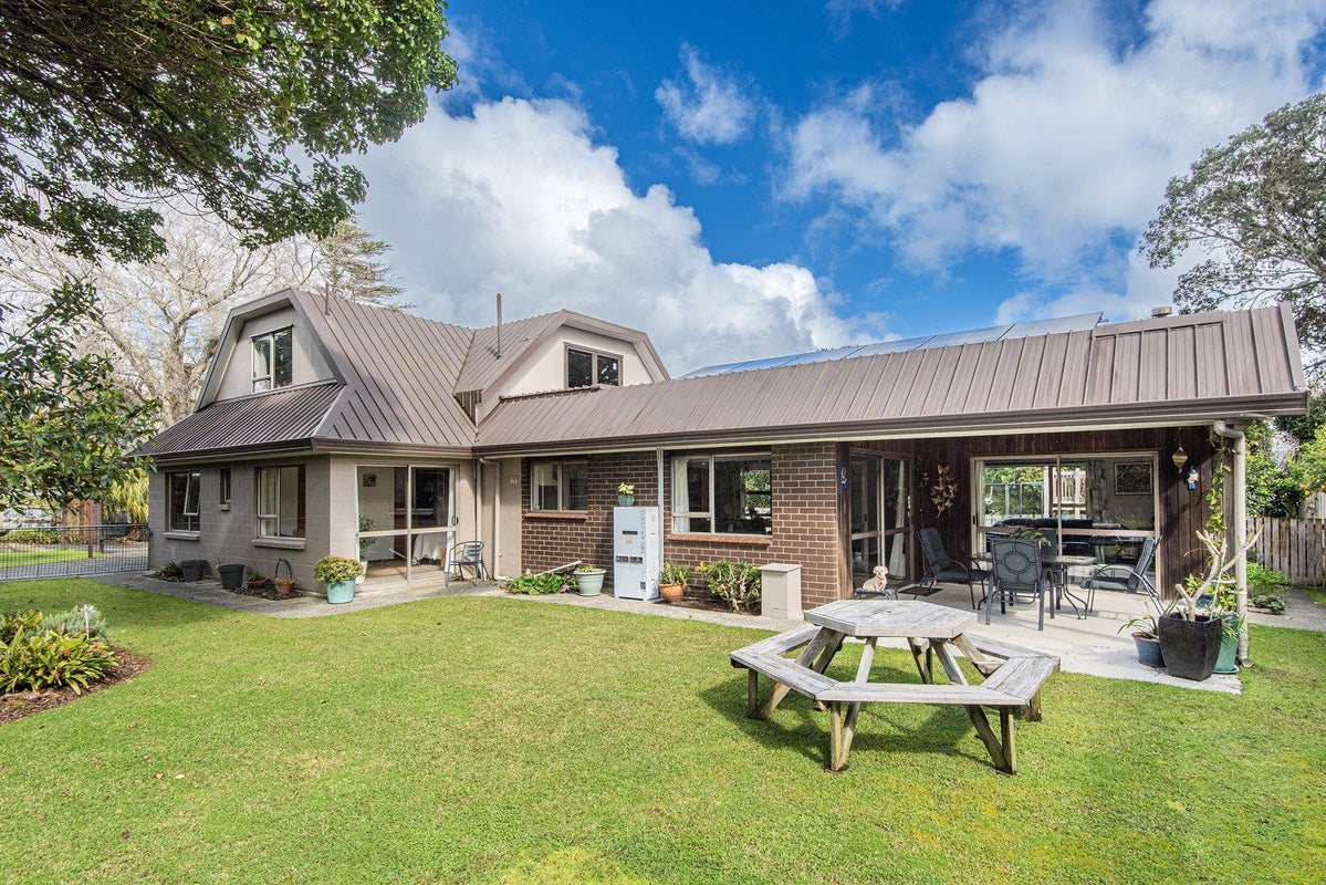 28 Tawhai Place, Parahaki, Whangarei - Carousel 1