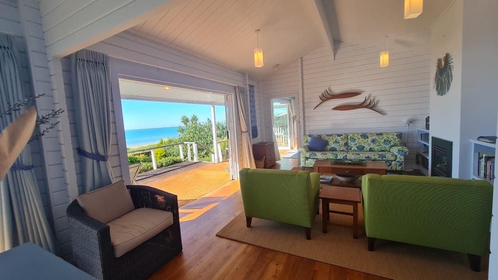264 Patons Rock Road, Patons Rock, Takaka - Carousel 2