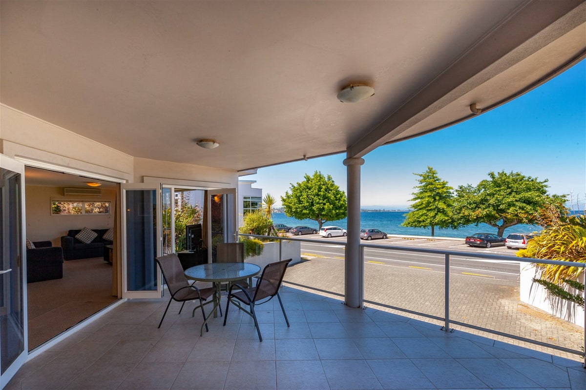 1/122 Lake Terrace, Taupo, Taupo - Carousel 1
