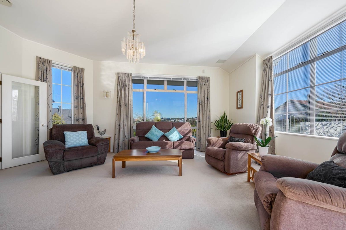 11 Manu Place, Pinehill, Auckland - Carousel 2