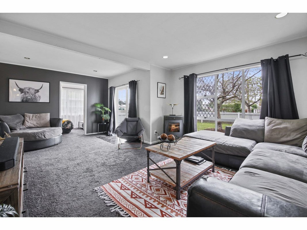 166 Breezes Road, Aranui, Christchurch - Carousel 2