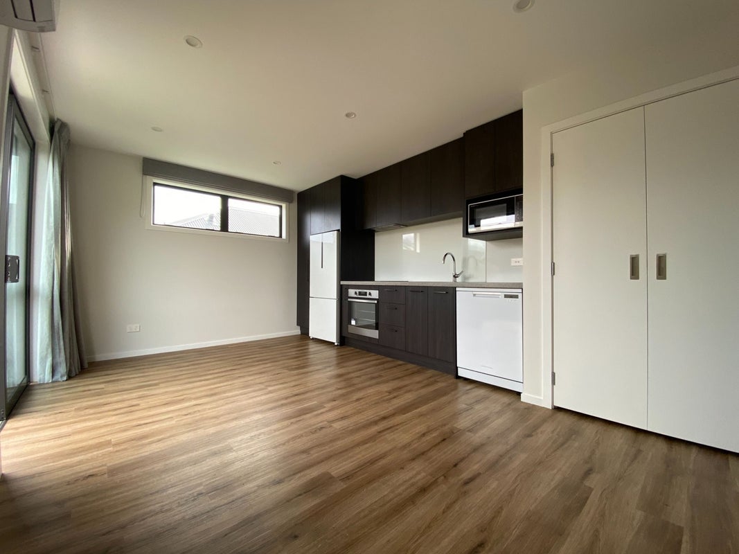 69 Jack Hanley Drive, Jacks Point, Queenstown - Carousel 2