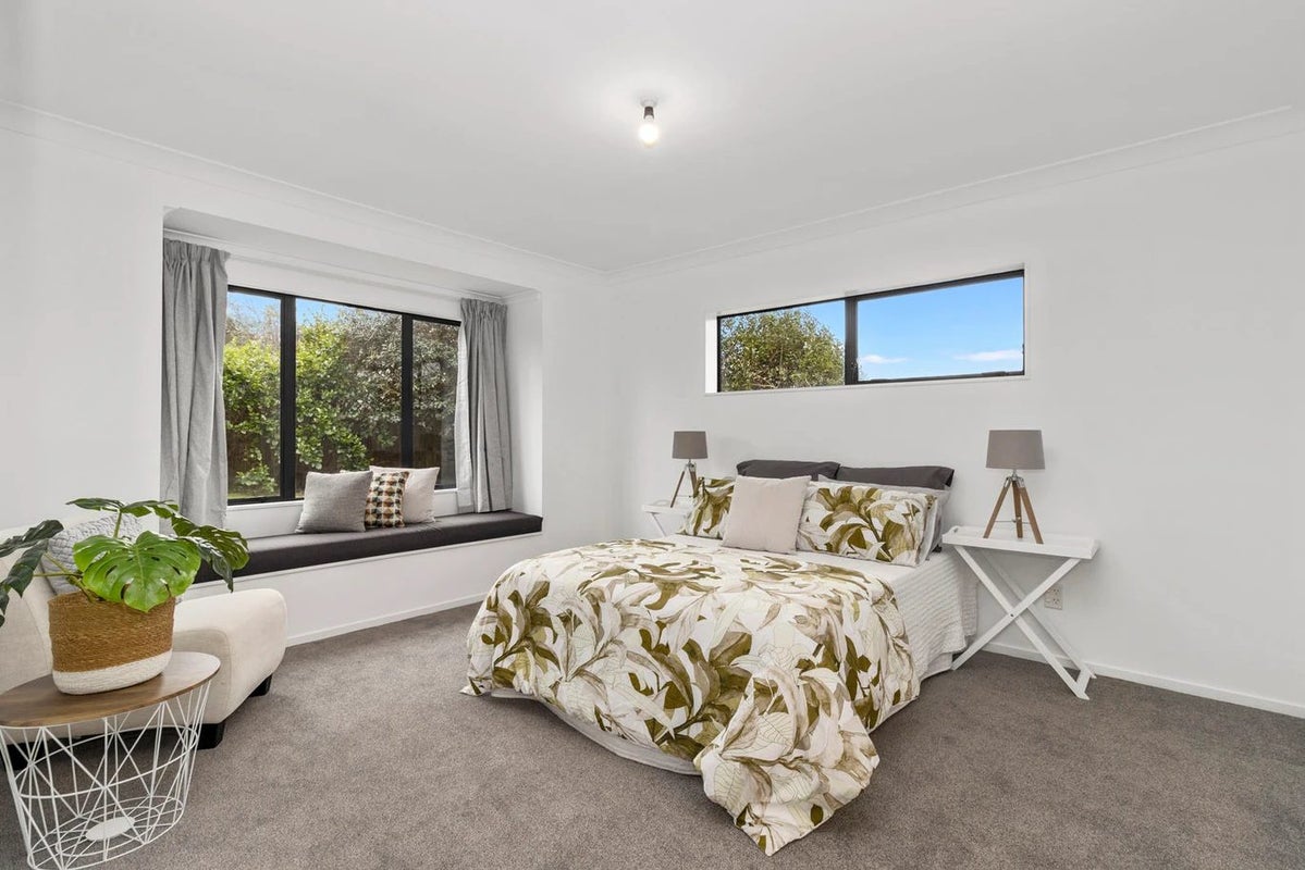 32B Discovery Drive, Flagstaff, Hamilton - Carousel 9