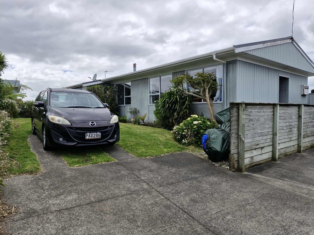 119A Pioneer Road, Moturoa, New Plymouth - Carousel 2