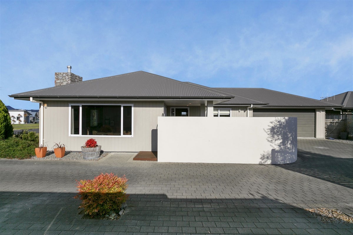28 Lochaber Drive, Nukuhau, Taupo - Carousel 1