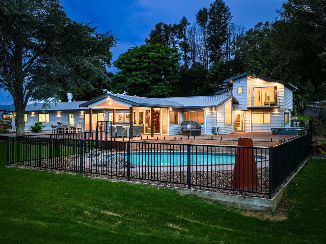 589 Ngunguru Road, Glenbervie, Whangarei - Carousel 1