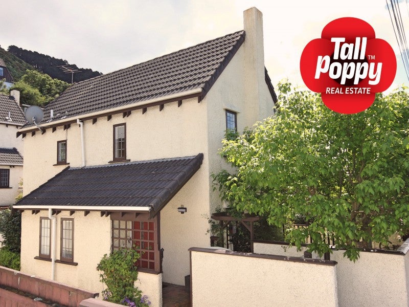 242A Tinakori Road, Thorndon, Wellington - Carousel 1