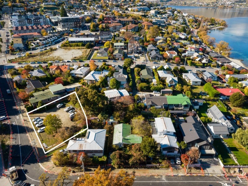 12 Park Street, Queenstown, Queenstown - Carousel 1