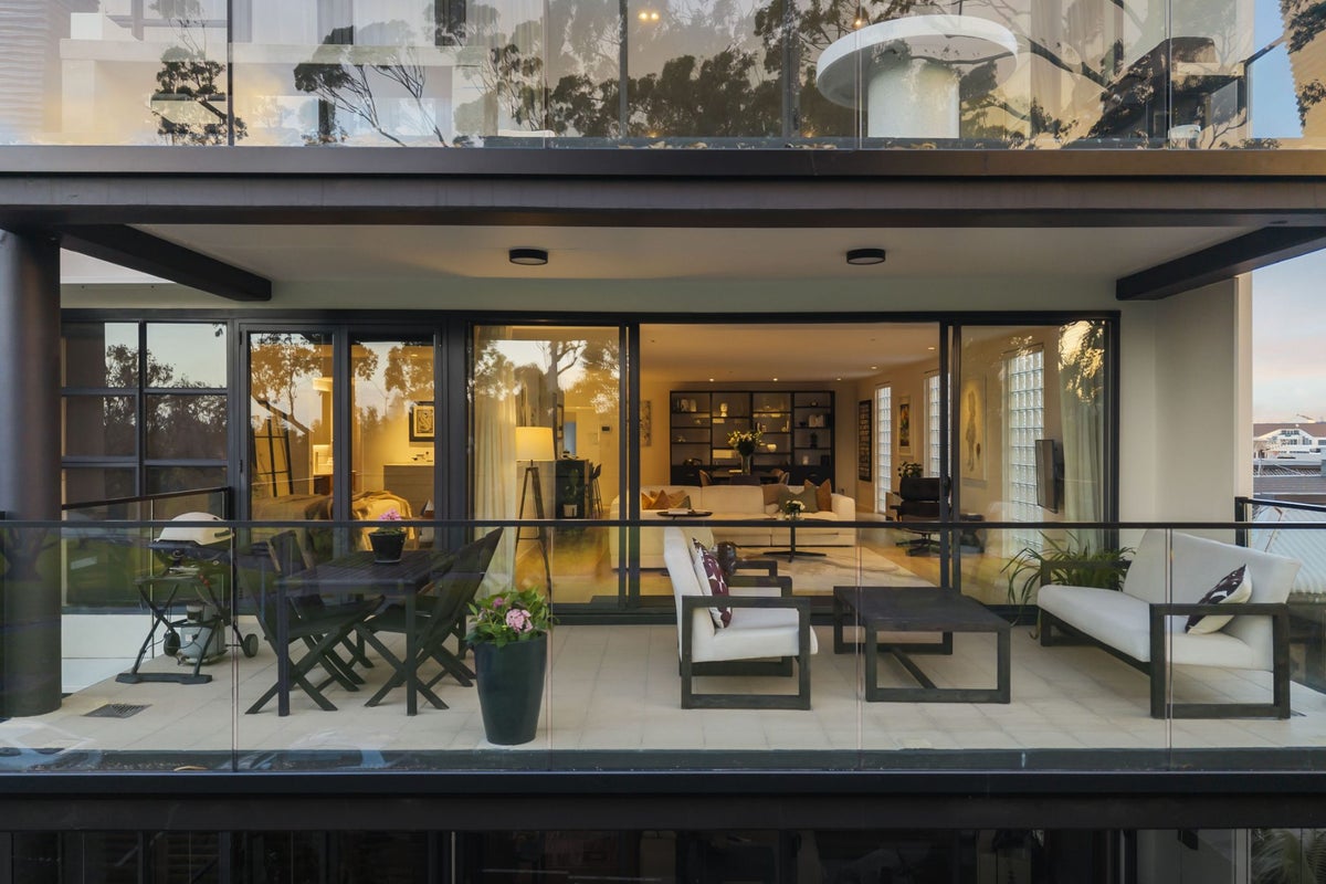 4B/19 George Street, Newmarket, Auckland - Carousel 2