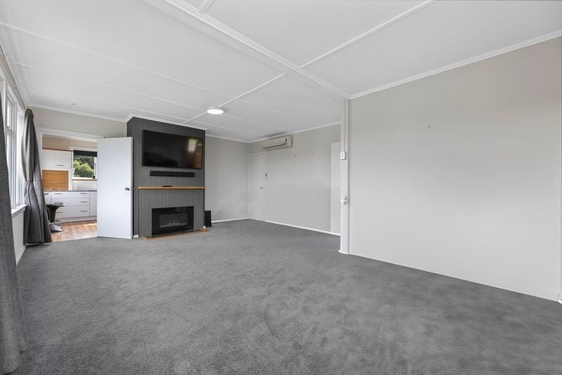 3 Panmure Avenue, Calton Hill, Dunedin - Carousel 2