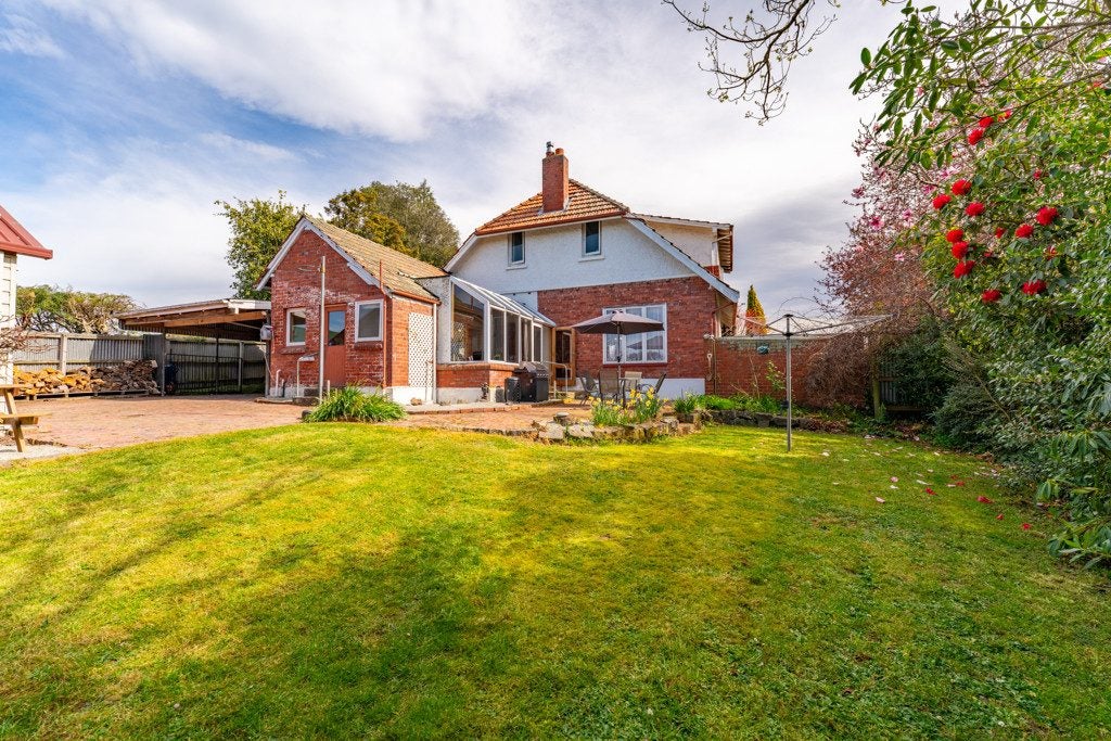 15 Sealy Street, Highfield, Timaru - Carousel 1