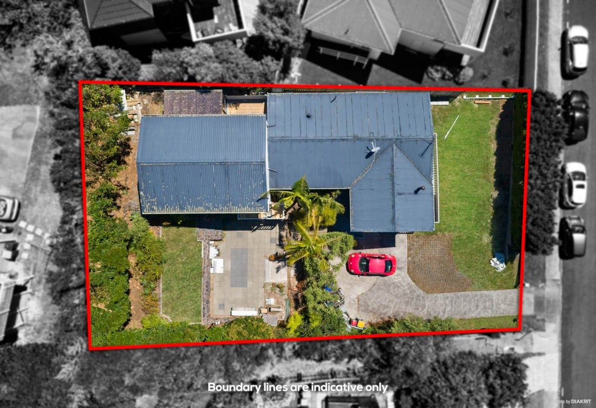 54 Potter Avenue, Northcote, Auckland - Carousel 2