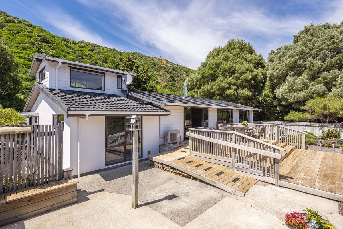 222 Main Road South, Raumati South, Kapiti Coast, Wellington - Carousel 49