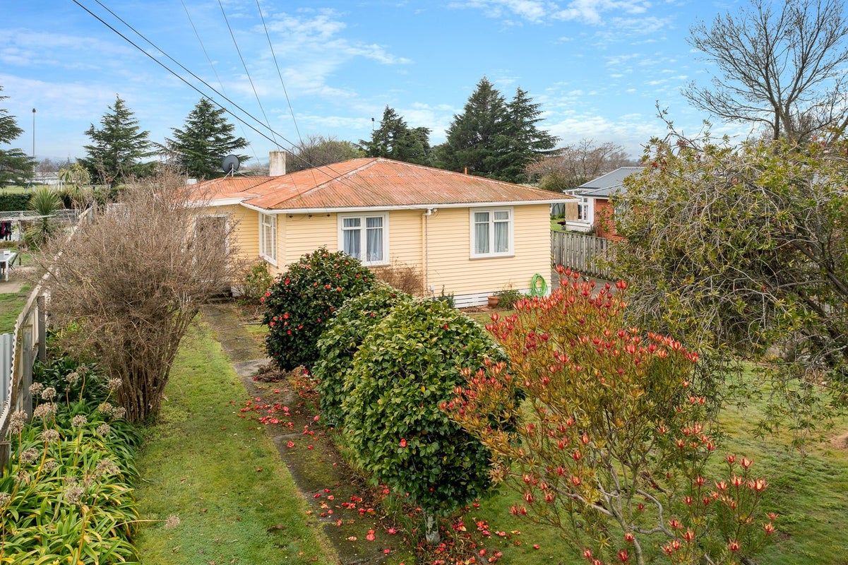 7 Julian Street, Redwoodtown, Blenheim - Carousel 29