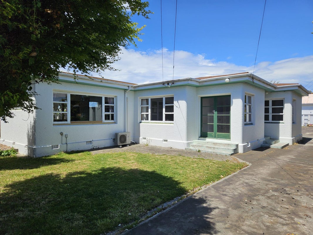 2/114B SOMERFIELD STREET, Somerfield, Christchurch - Carousel 1