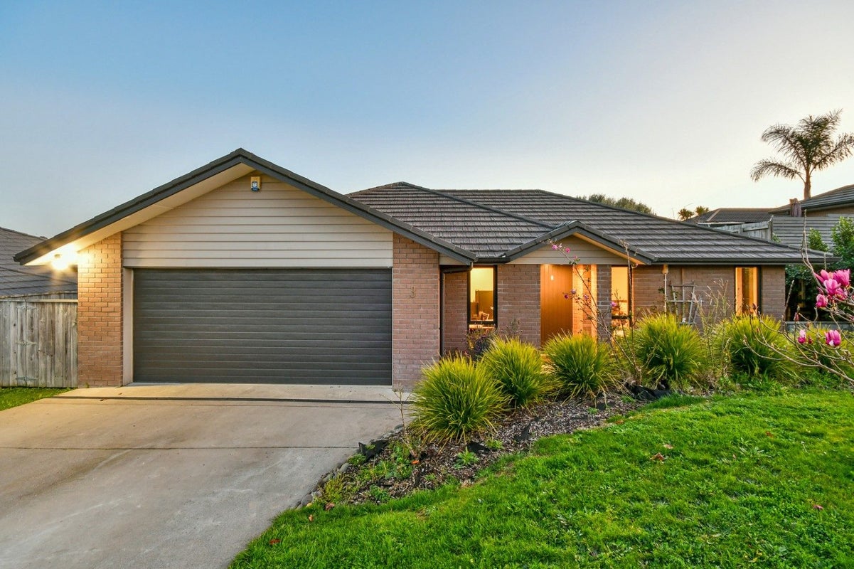 3 Canmore Street, Pokeno - Carousel 1
