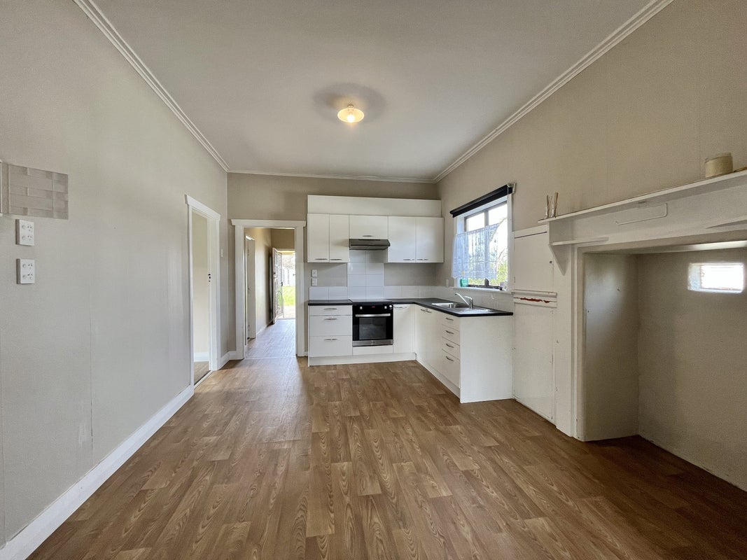 93 Princes Street, Otahuhu, Auckland - Carousel 2